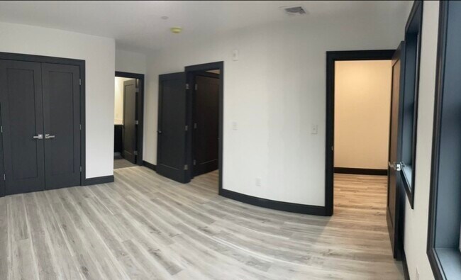 Foto del edificio - 12 Montvale Ave