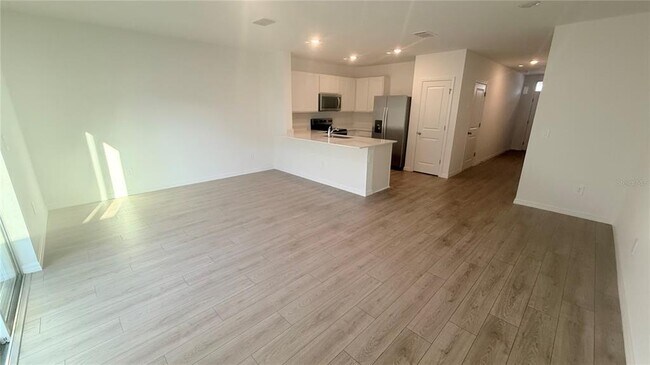 Building Photo - 17209 English Chestnut Wy