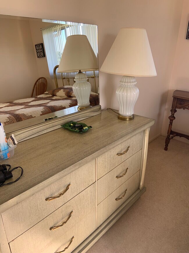 Foto del edificio - 5716 Foxlake Dr