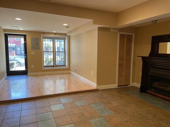 Foto del edificio - 1424 11th St NW