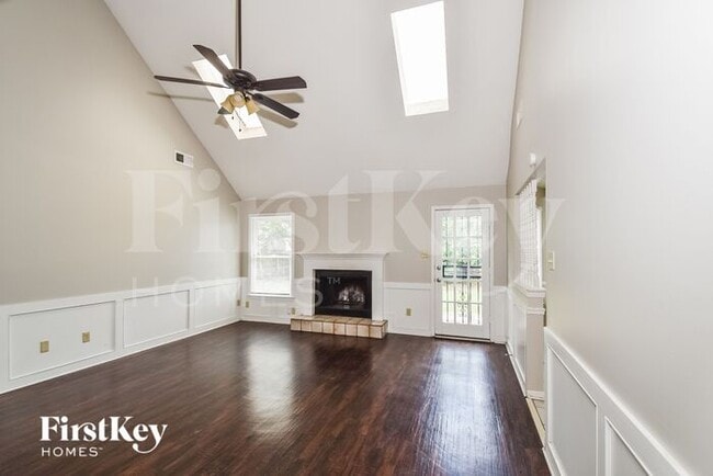 Building Photo - 6927 Fox Gap