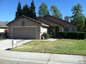 Building Photo - 8582 Underhill Dr