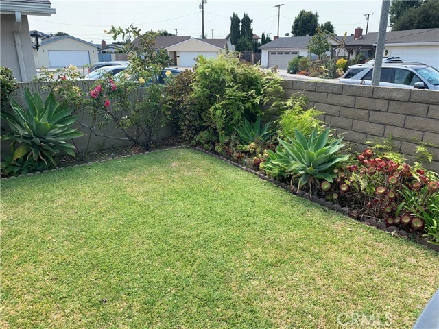 Building Photo - 6511 San Gabriel Cir
