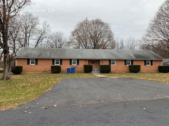 Primary Photo - 17 Rockledge Dr