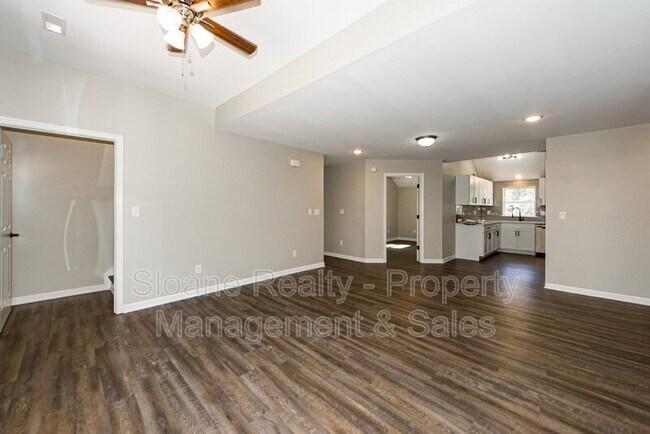 Foto del edificio - 9677 Jamison Rd