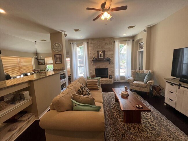 Foto del edificio - 2933 Grimes Ranch Rd