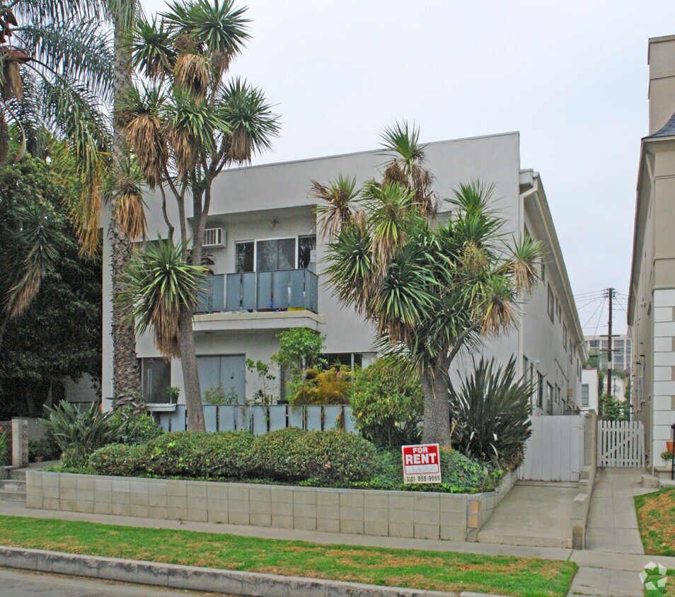 Primary Photo - 1115 Glenville Dr