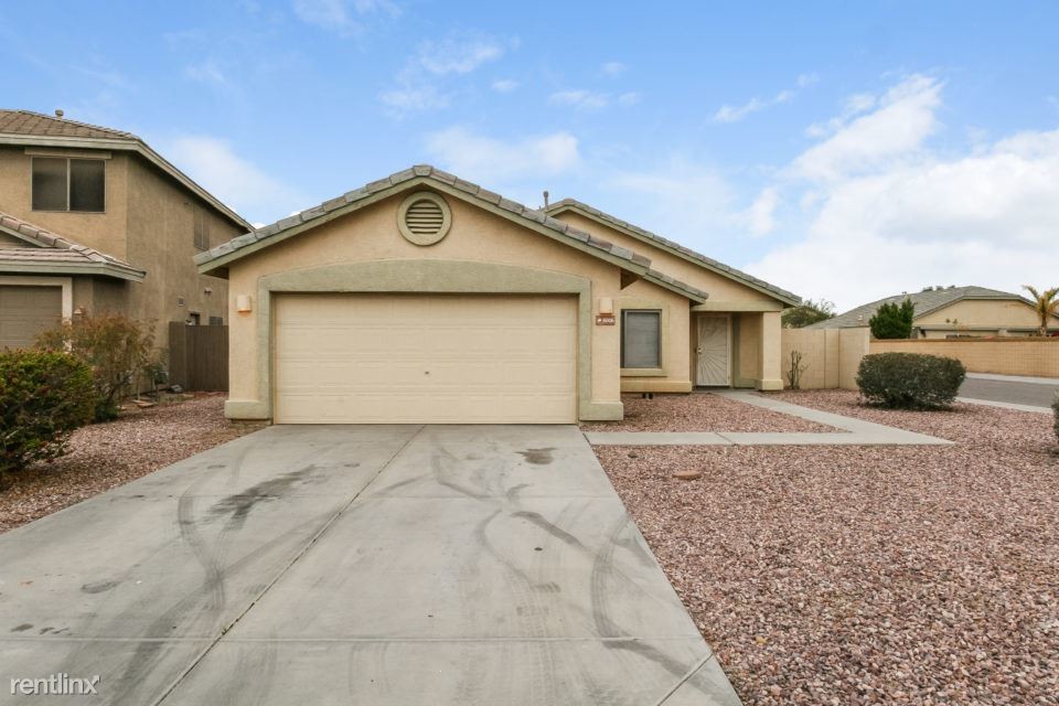 Primary Photo - 8006 W Pima St