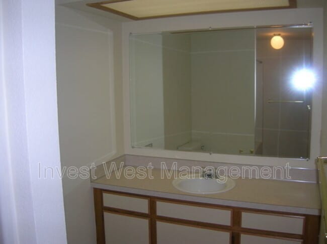 Foto del edificio - 12514 SE 7th St