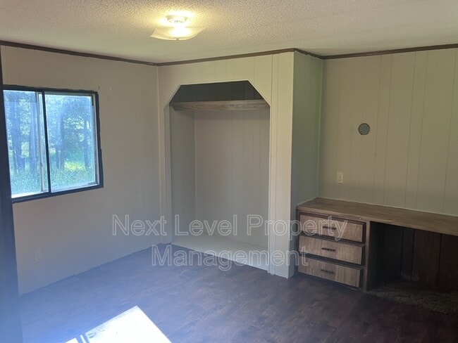 Building Photo - 159 Esteban Ln