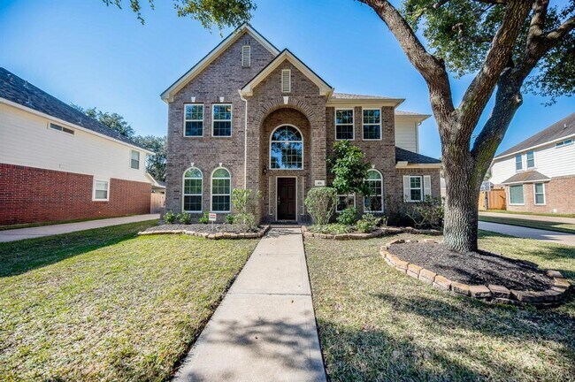 Foto del edificio - 406 Sterling Heights Ln