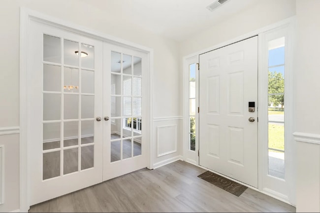 Building Photo - 14101 Arbor Ridge Dr