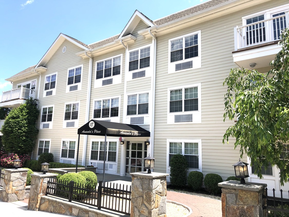 18 Harmon St, White Plains, NY 10606 Apartments in White Plains, NY