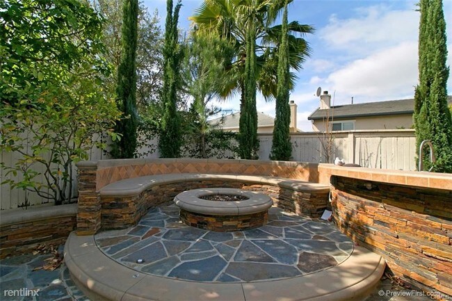 Foto del edificio - 5 br, 4 bath House - 22 Kirkland