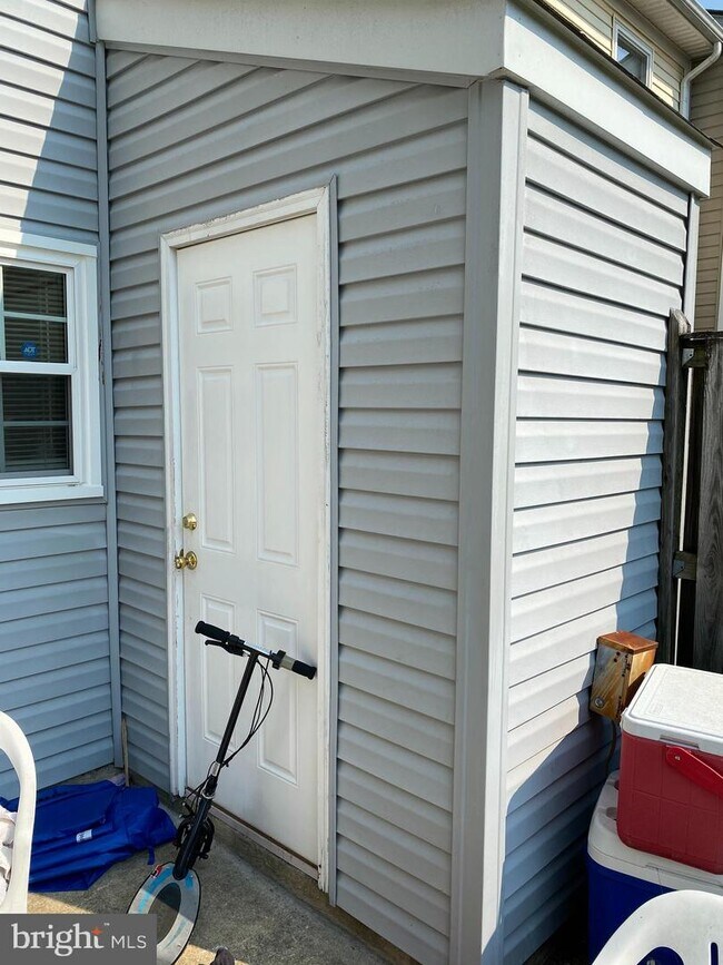 Building Photo - 3956 Northgate Pl