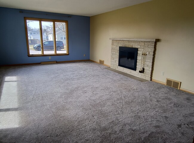 Foto del edificio - 2105 Denton St