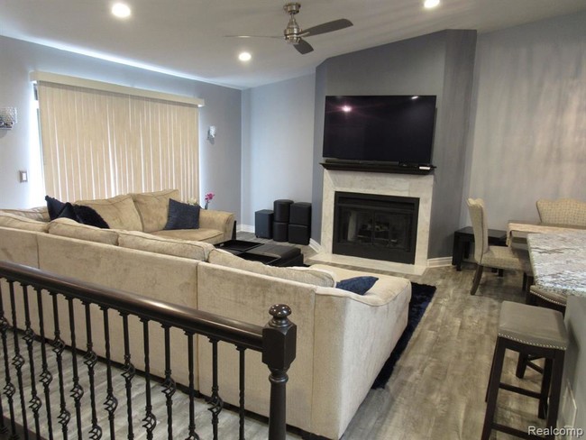 Building Photo - 31240 Country Way
