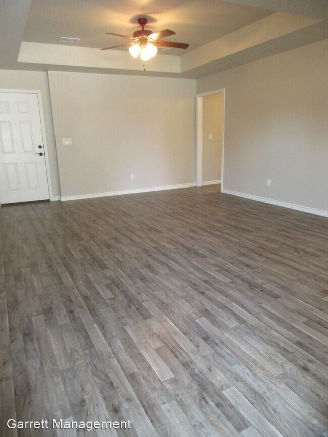 Foto del edificio - 3 br, 2 bath House - 1203 East Avenue G