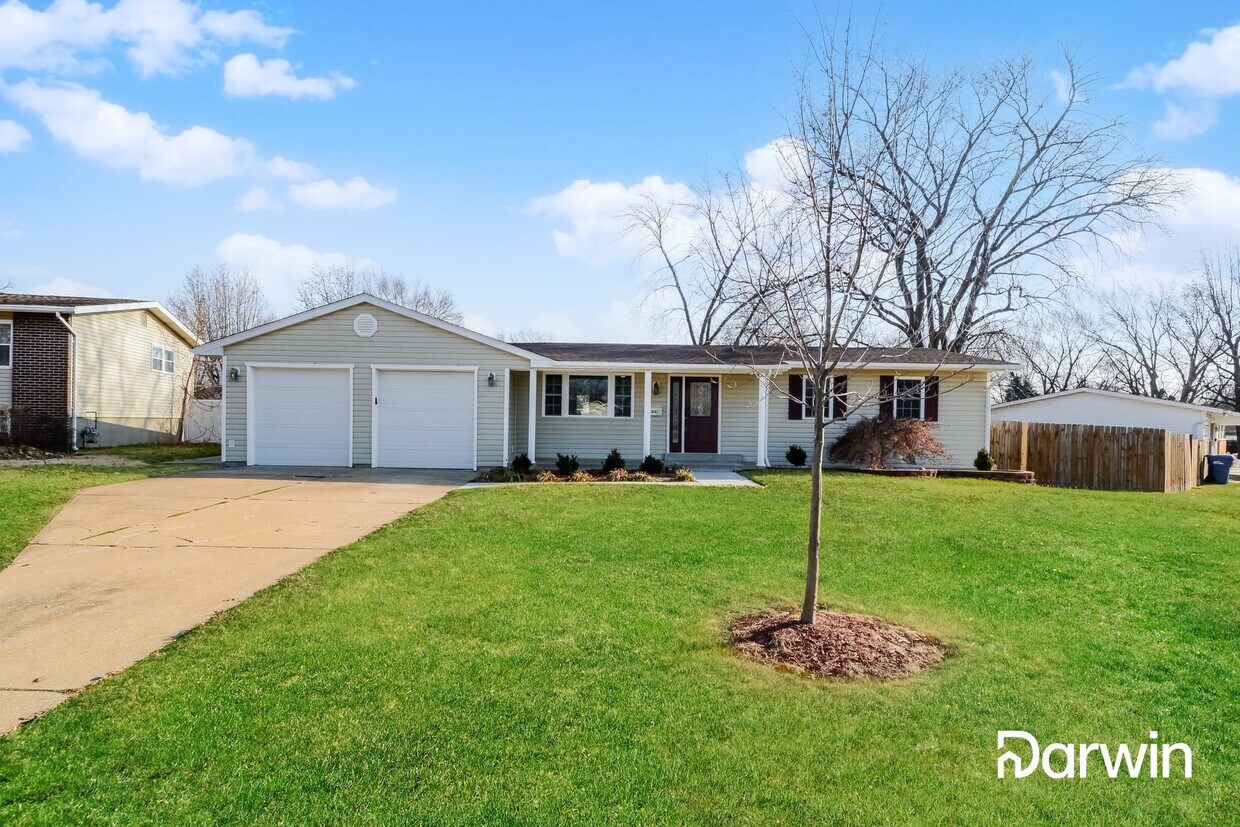 Primary Photo - 1335 Madison Lane, Florissant, MO 63031