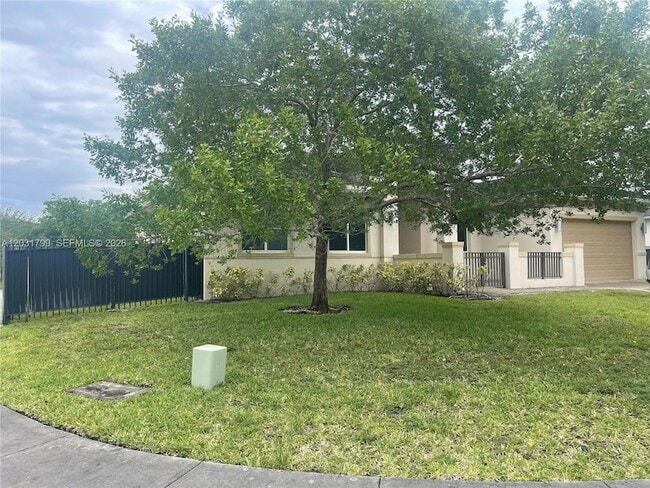 Building Photo - 19701 SW 84th Ct