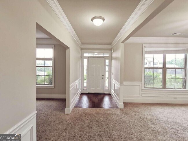 Building Photo - 530 Mabry Pl