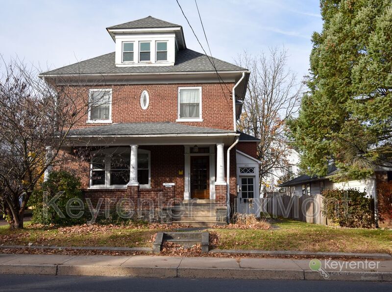 Foto principal - 329 E Broad St