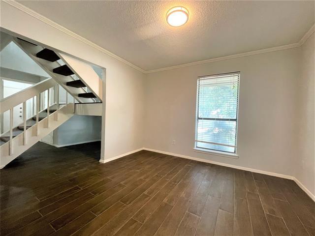 Foto del edificio - 629 Torrance Dr