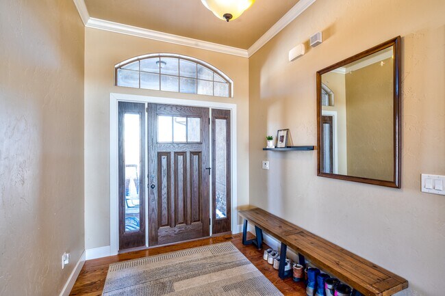Building Photo - 1085 Diamond Rim Dr