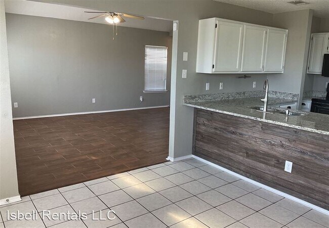 Foto del edificio - 2207 Schwald Rd