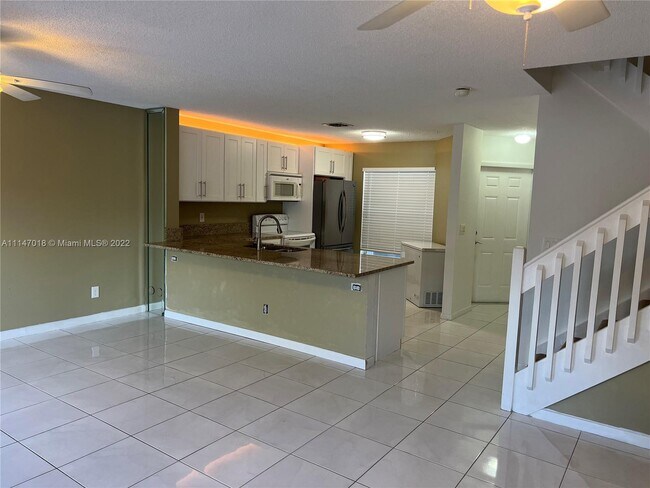 Building Photo - 1229 NW 52nd Way   Deerfield Beach Fl 33442
