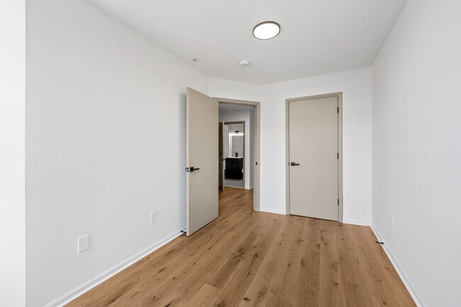 Foto del edificio - 1741 Park Ave