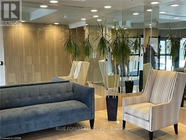 Photo du bâtiment - 19 King St