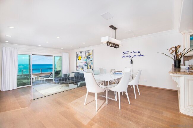 Building Photo - 270 Surfview Ct