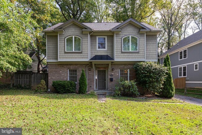 Building Photo - 2123 Grayson Pl