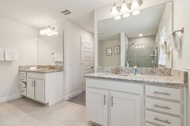 Photo - 3715 SW 17th Ave House