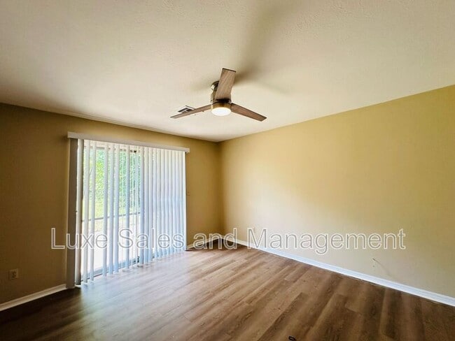 Building Photo - 4313 Epperly Dr