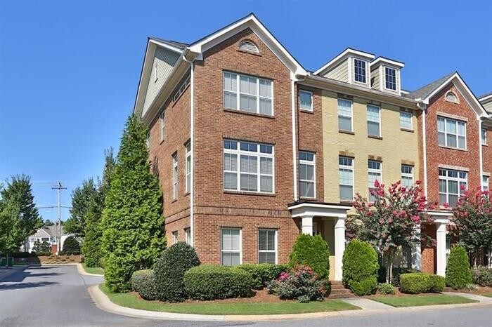 Foto principal - 10663 Weir Way, Alpharetta, GA, 30022