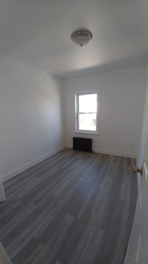 Building Photo - 3250 54th St