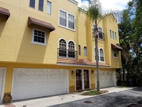 Building Photo - 3310 Las Campos Pl