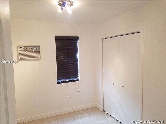 Foto del edificio - 3061 NW 55th St