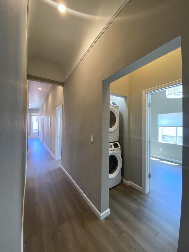 Foto del edificio - 4 bedroom in San Francisco CA 94110