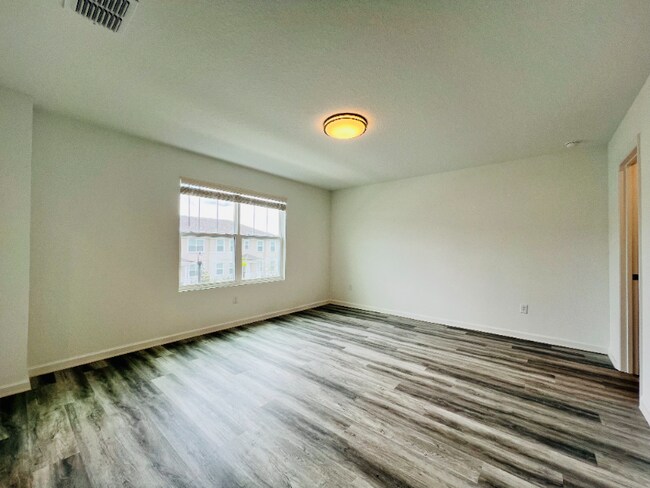 Foto del edificio - 11616 Sunsail Ave