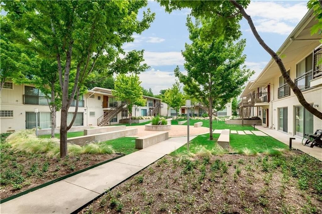 4616 W Lovers Ln Unit 131, Dallas, TX 75209 Condo for Rent in Dallas, TX