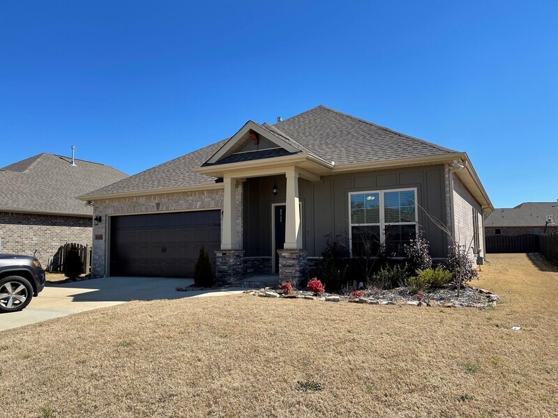 Foto principal - 160 Bowdock Dr.