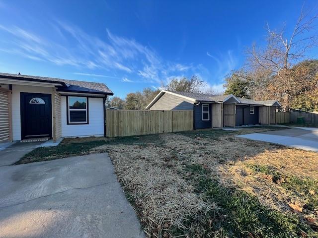 Foto principal - 303 E Maple Ave