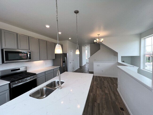Building Photo - Stunning New 4 Bedroom, 3.5 Bath Townhome-...