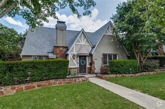 Building Photo - 5450 McCommas Blvd