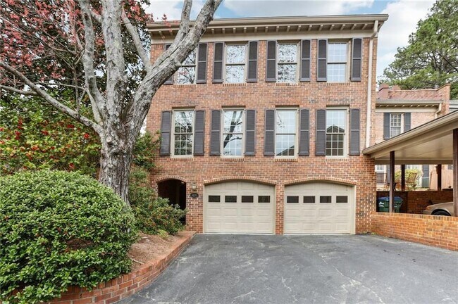Photo - 419 The North Chace Townhome
