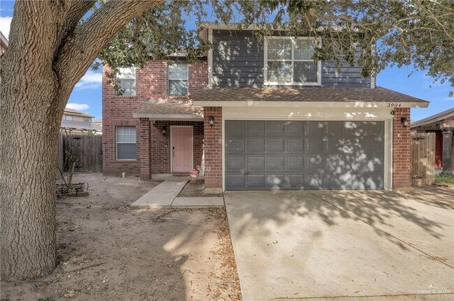 Foto del edificio - 32 Robin Ave