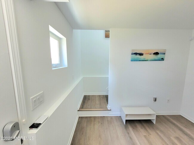 Building Photo - 1134 Springwood Ave